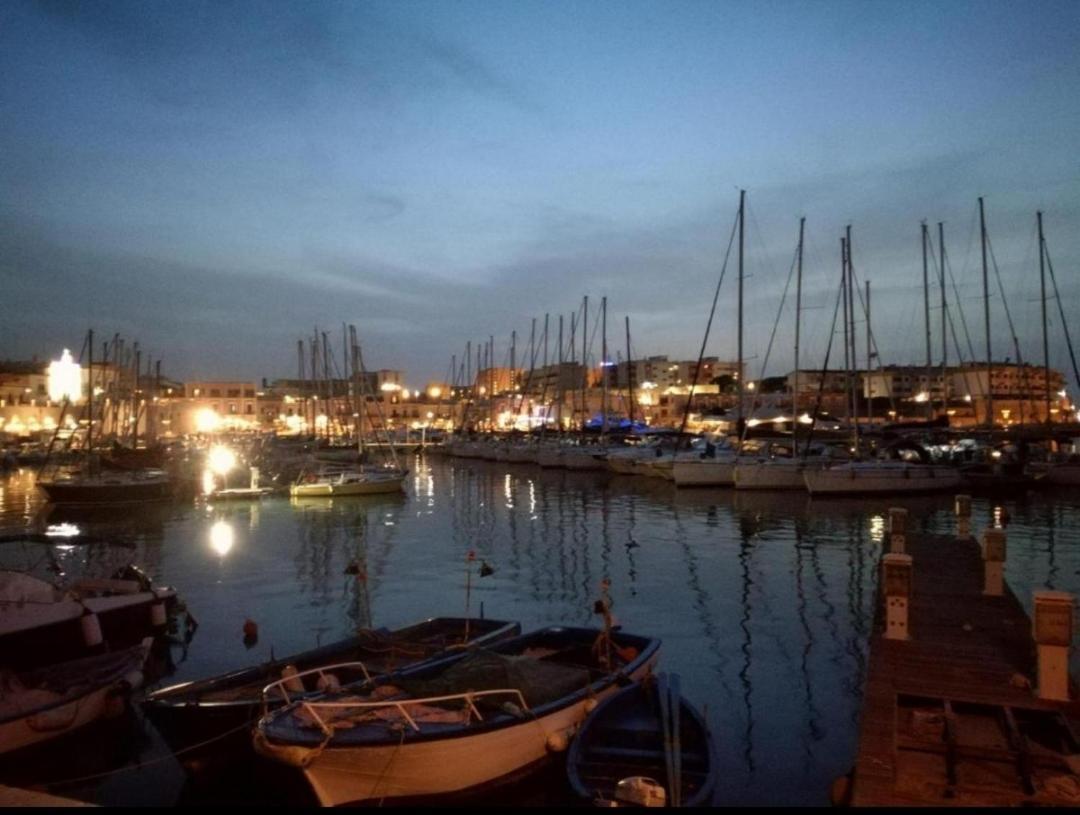 Tre Metri Sopra Il Mare Bisceglie Exterior foto